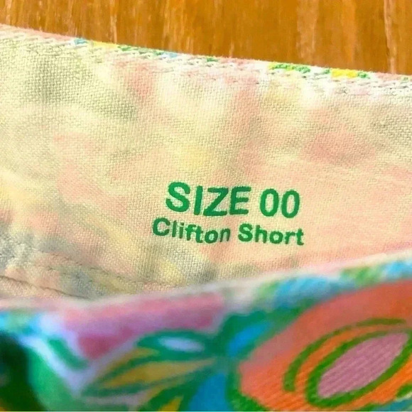 Lilly Pulitzer Chin Chin Clifton Shorts Denim Cotton Size 2 Vacation Beach Prep - Picture 9 of 11